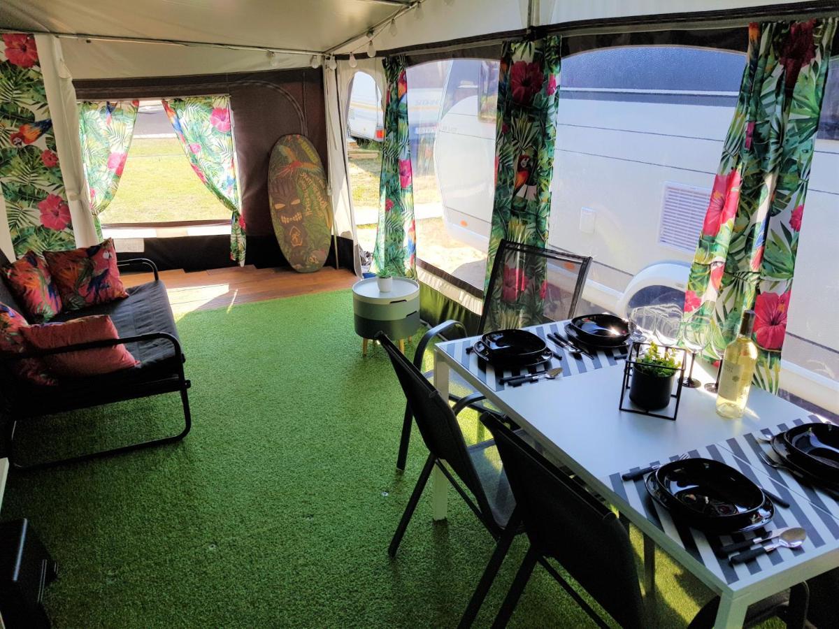 Jastarnia " Hobby Pod Papugami " Hotel Екстериор снимка