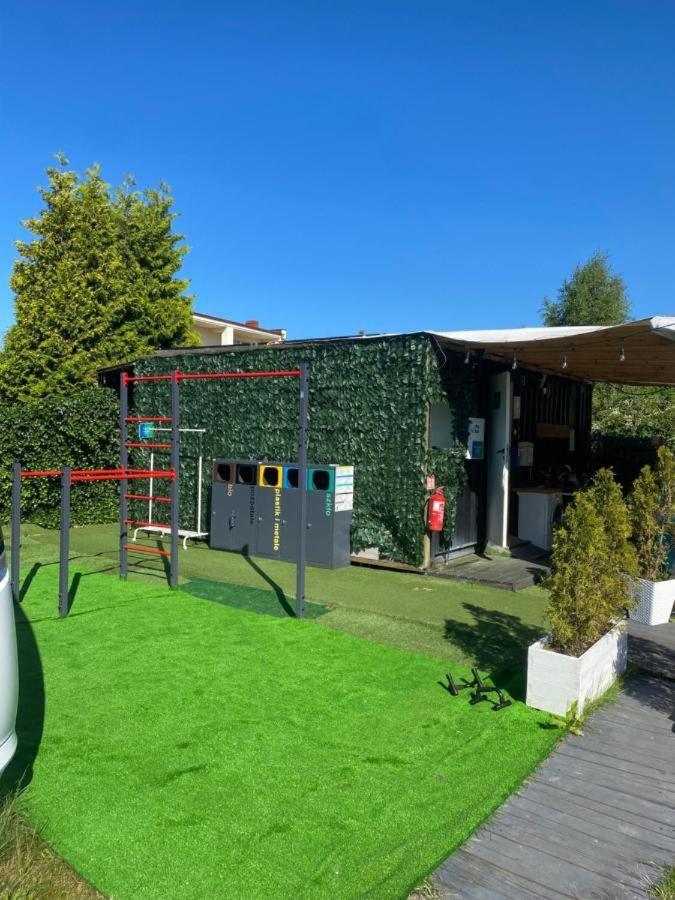 Jastarnia " Hobby Pod Papugami " Hotel Екстериор снимка